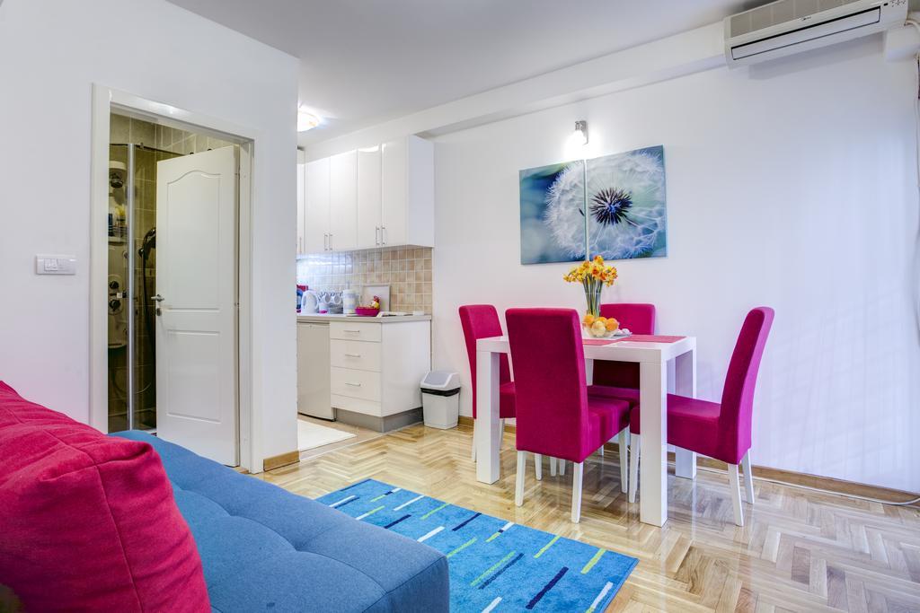 Apartment Biljana Белград Экстерьер фото